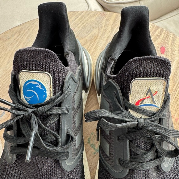 ADIDAS Ultraboost 20 Women’s NASA Flyknit Boost in Space Black Size 7 - Picture 3 of 10